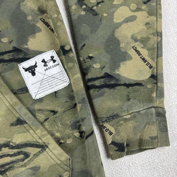 Under Armour X Project Rock Men's Camo Pullover Veteran's Day USA Hoodie - Picture 6 of 16